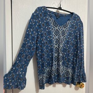Lucky Brand Women’s Medium Blue Long Sleeve Blouse Ruffle Bell Sleeve